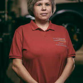 Тихомирова Анна Николаевна